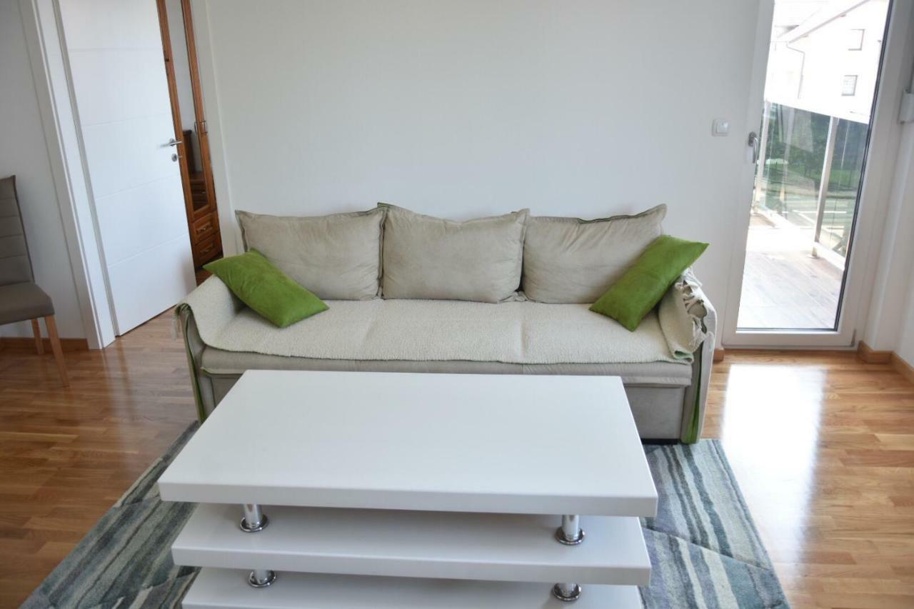 Relax Teslic Apartment Luaran gambar